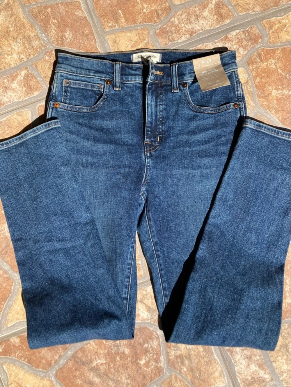 Madewell Midrise Stovepipe Jeans in Dark Blue Denim - Picture 3 of 6